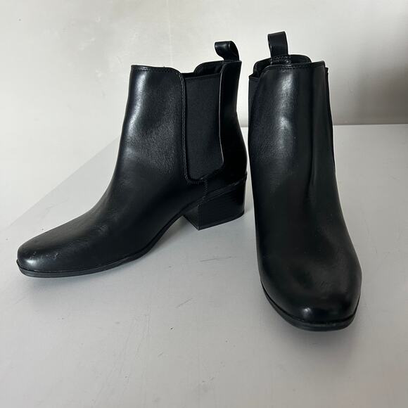 Chelsea boots size 9 1/2 - Picture 3 of 3